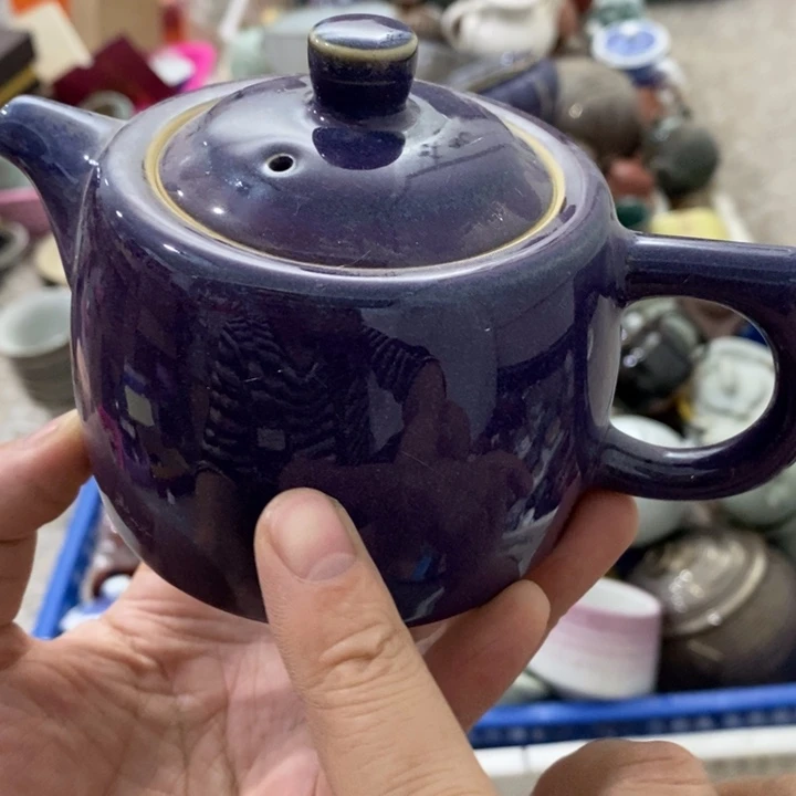 陶瓷艺术品及陶瓷壶