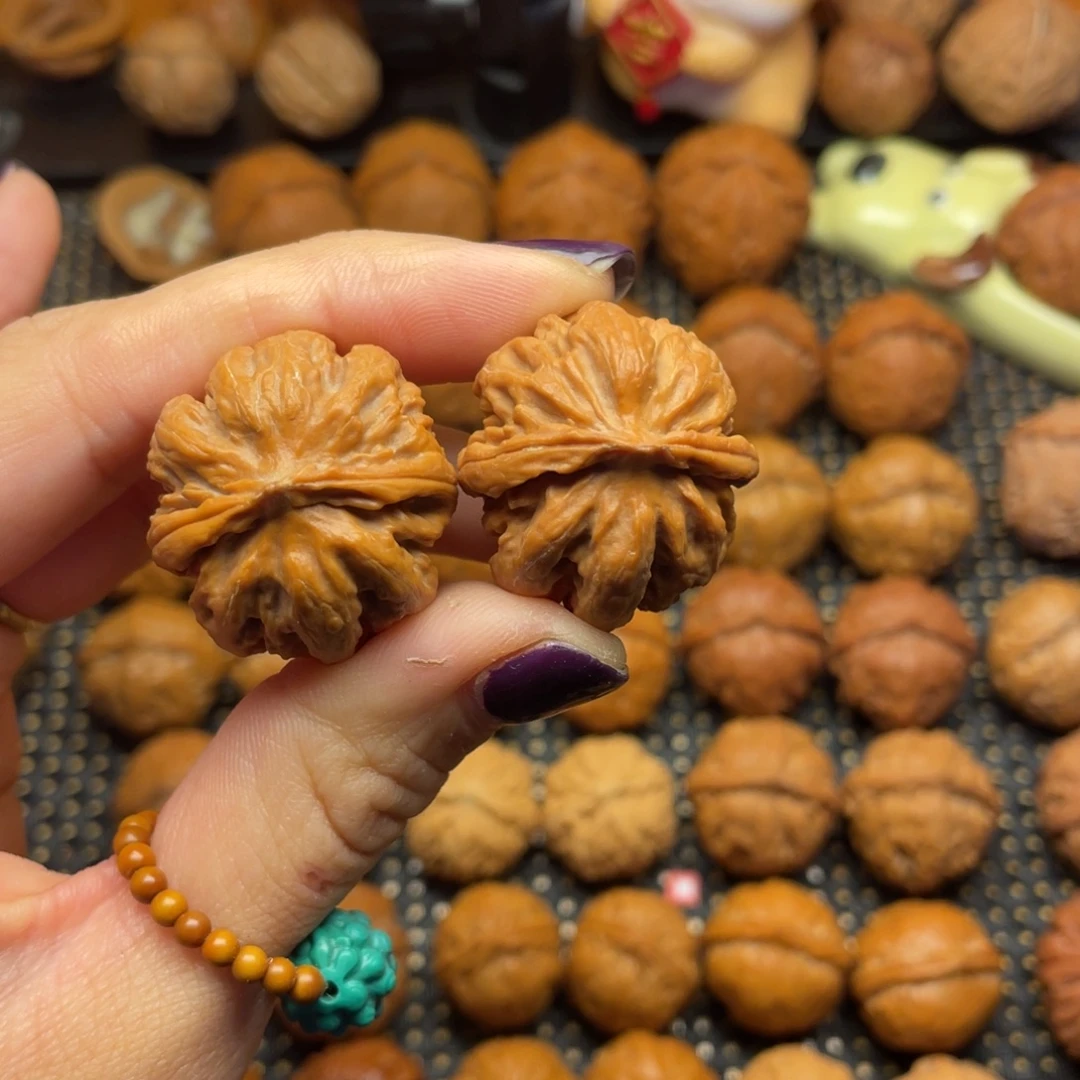 文玩核桃吊坠29尺粗筋小灯笼0002