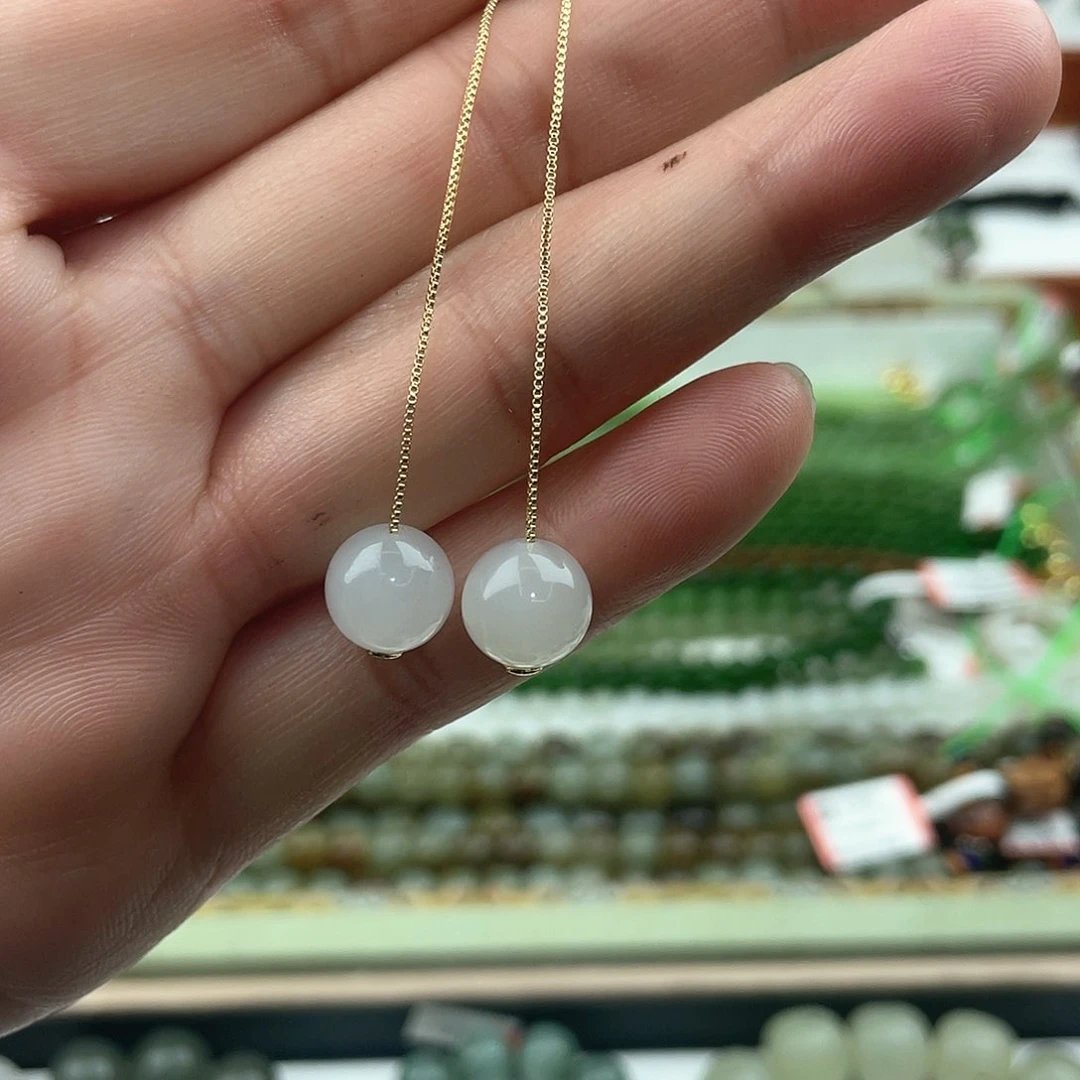 和田玉耳饰未镶嵌