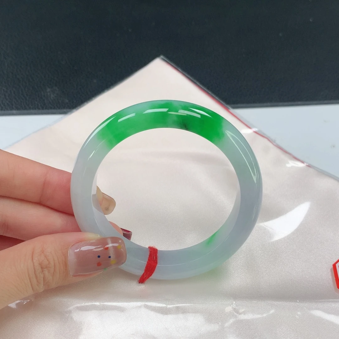 未镶嵌手镯翡翠501