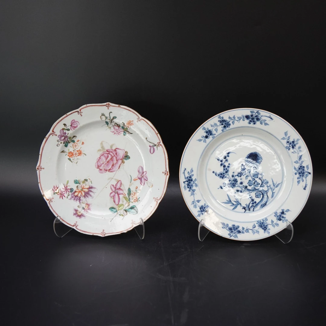 Lot.25080450清乾隆（青花赏盘+粉彩赏盘）直径：约22.3cm+22.9cm