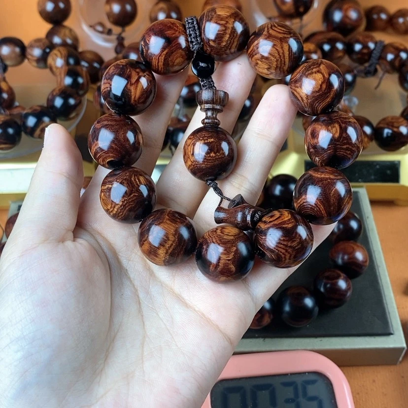 【闪购商品】黄花梨/降香黄檀?**嘴