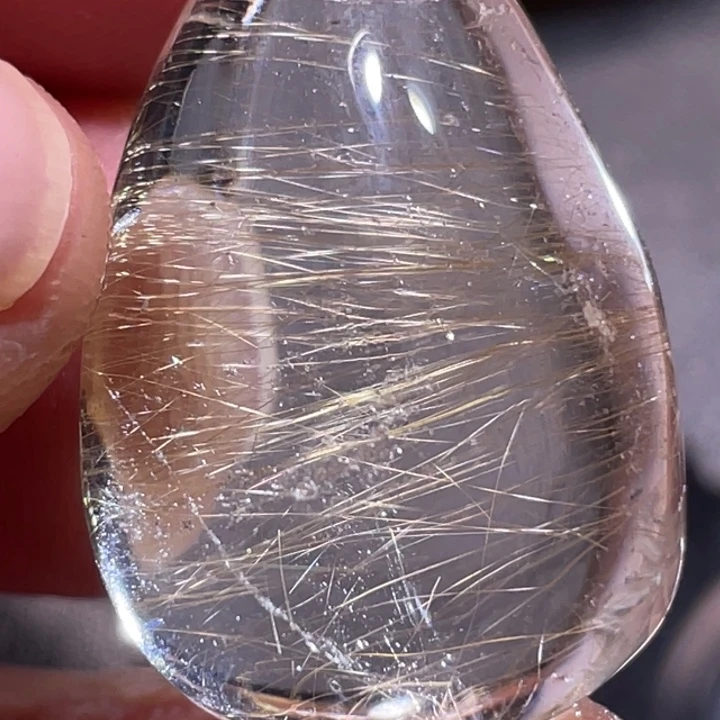 读***者发晶未镶嵌颈饰钛