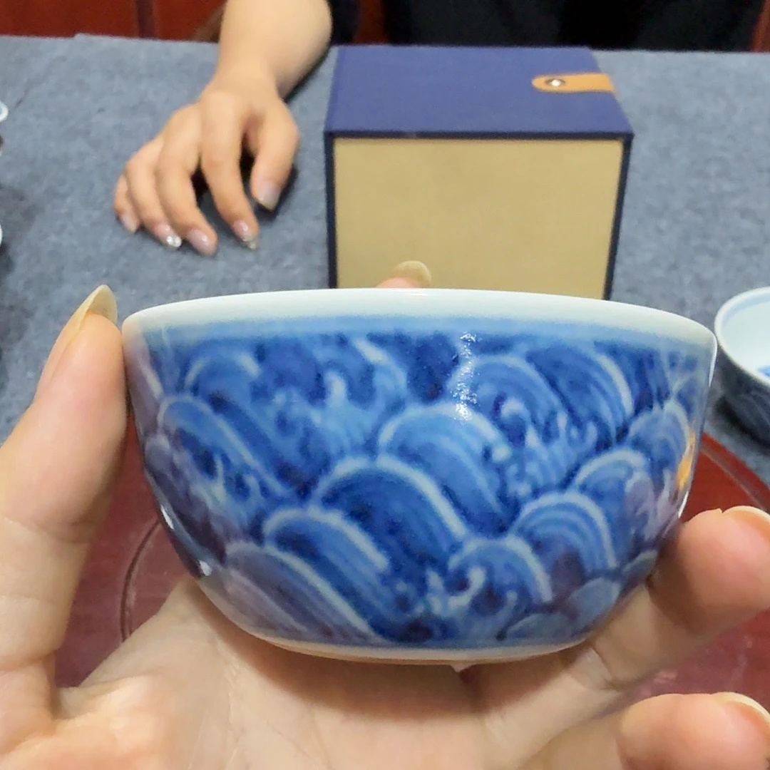 遇***己瓷片青花杯子一件完整完整