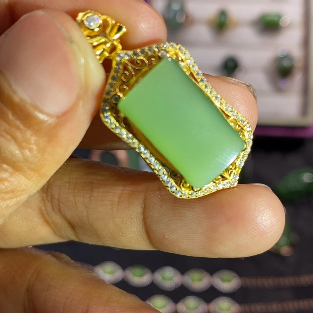 和田玉（碧玉）颈饰银S925镶嵌