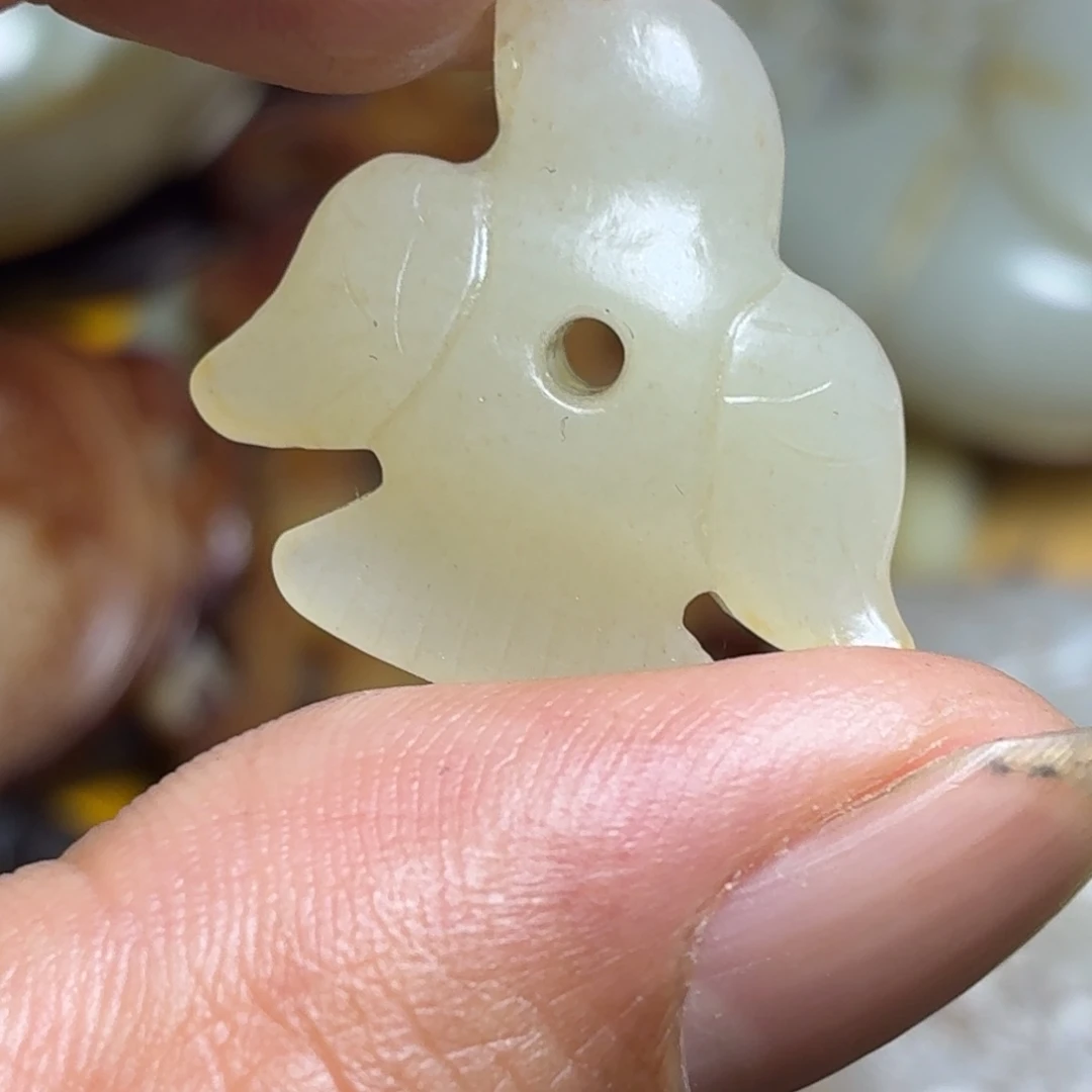 老***K和田玉（糖玉）未镶嵌挂件