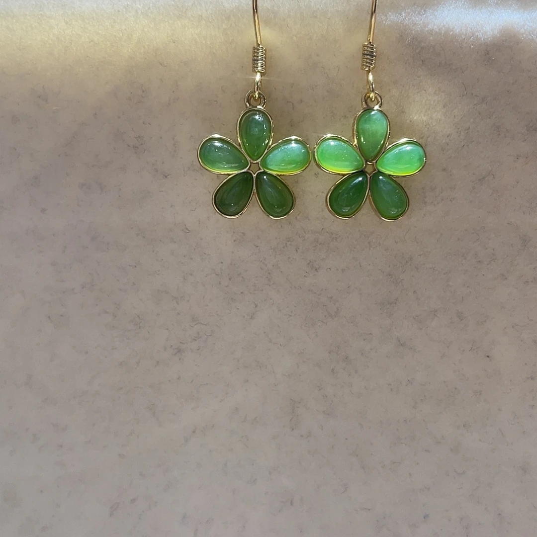 和田玉银S925镶嵌耳饰大气款