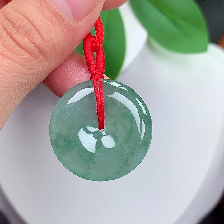 颈饰未镶嵌翡翠平安扣 25.3x5.0mm