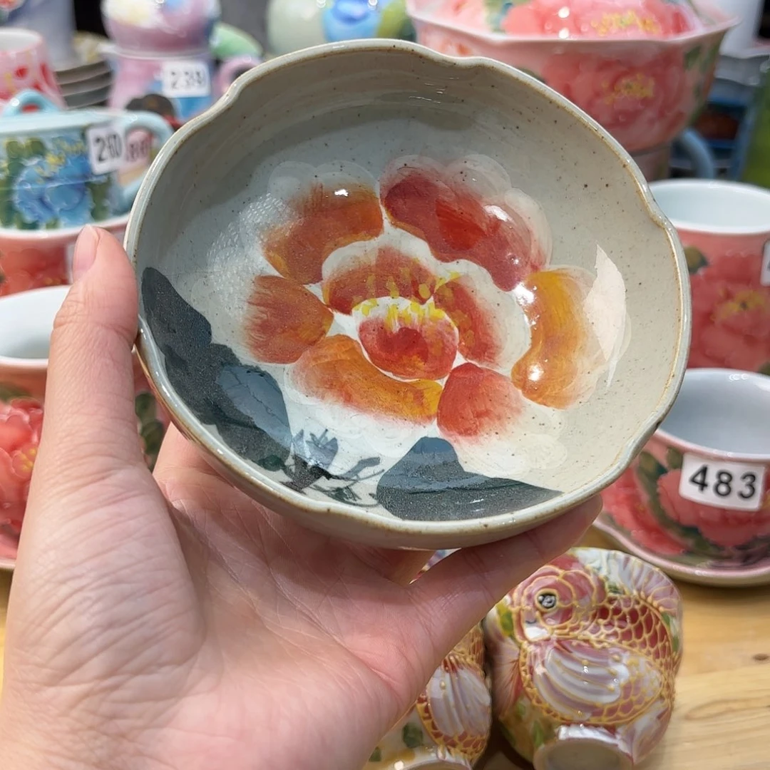 瓷片兔兔盖茨。兔兔好