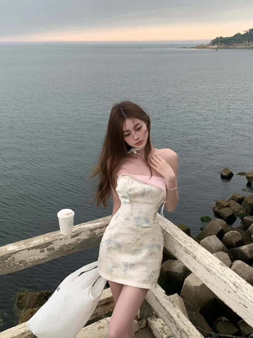 墨雨云间 新中式领口折叠抹胸连衣裙纯欲风性感辣妹收腰A字包臀裙