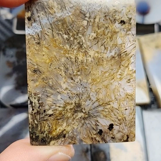 玛瑙/玉髓未镶嵌珠宝奇石