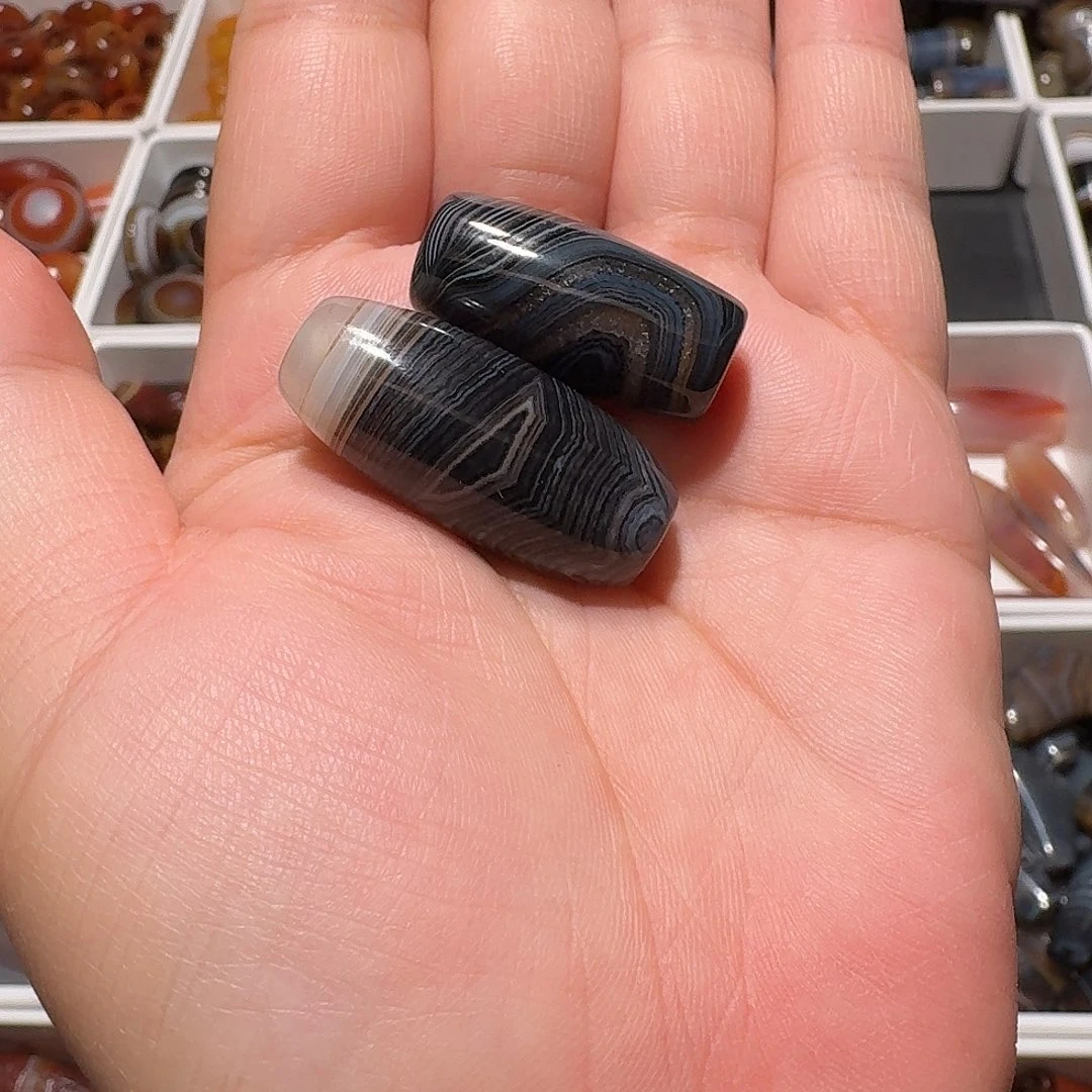 玛瑙/玉髓合金颈饰