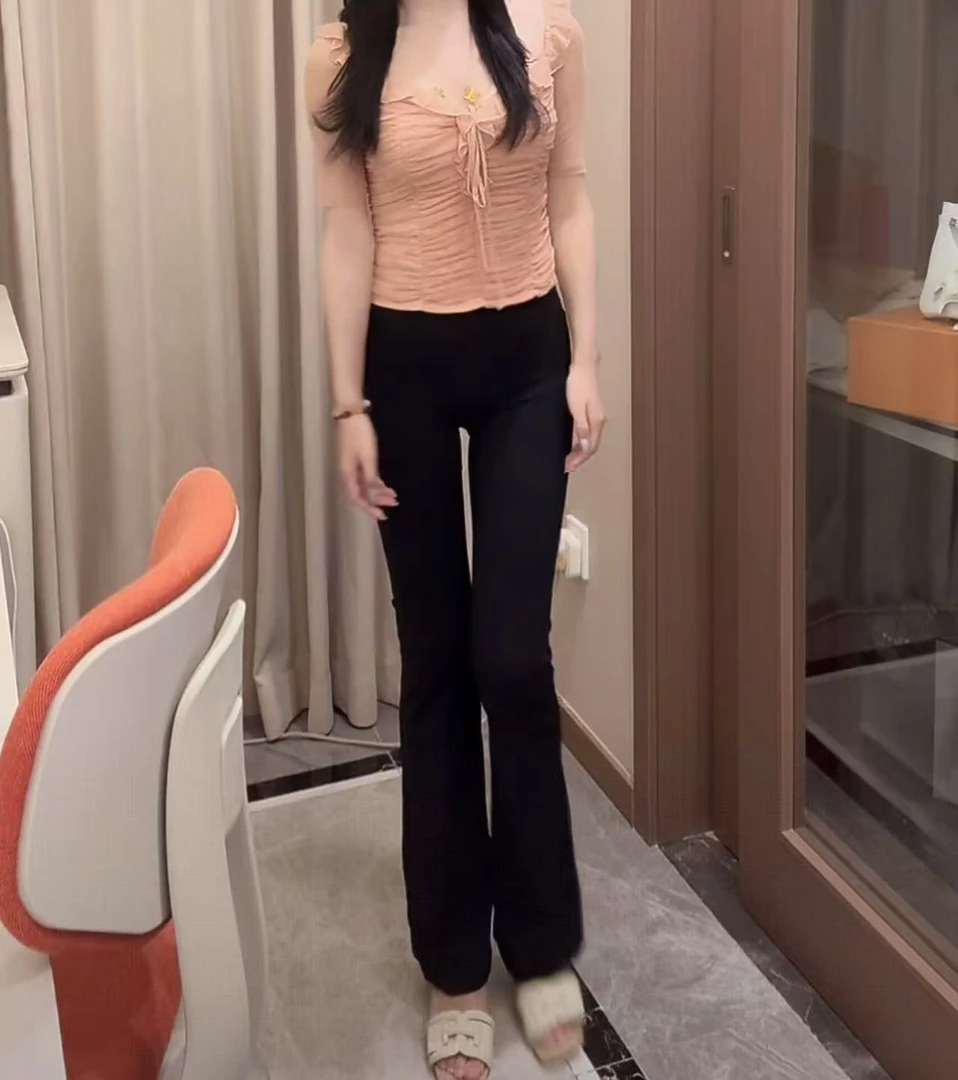 【店主自打版】薄提臀微喇裤