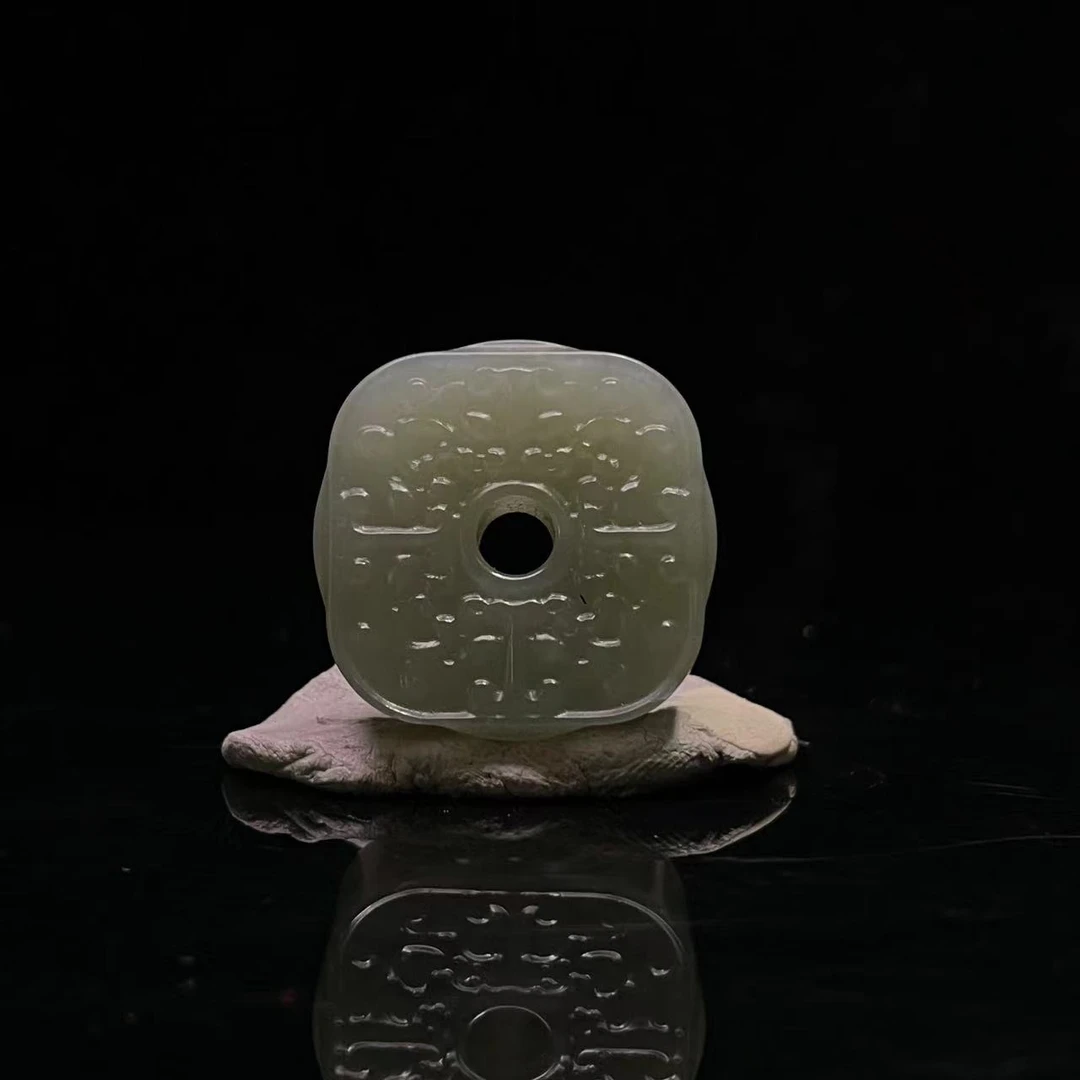 A685 和田玉吊坠 WN331029