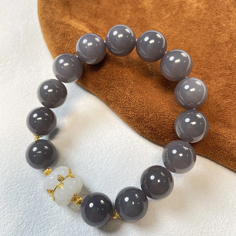 珠联帮【18K】和田玉1.2（紫罗兰）+俄白并蒂莲单圈手串