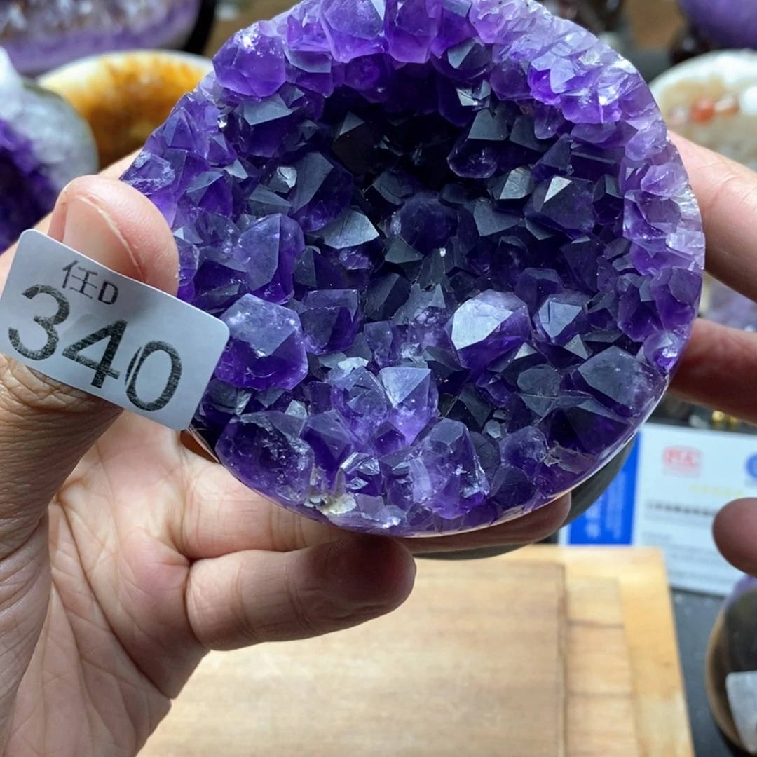 未镶嵌大型摆件（非配饰）水晶