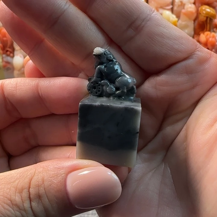 昌化石印石2厘米牛包刻字