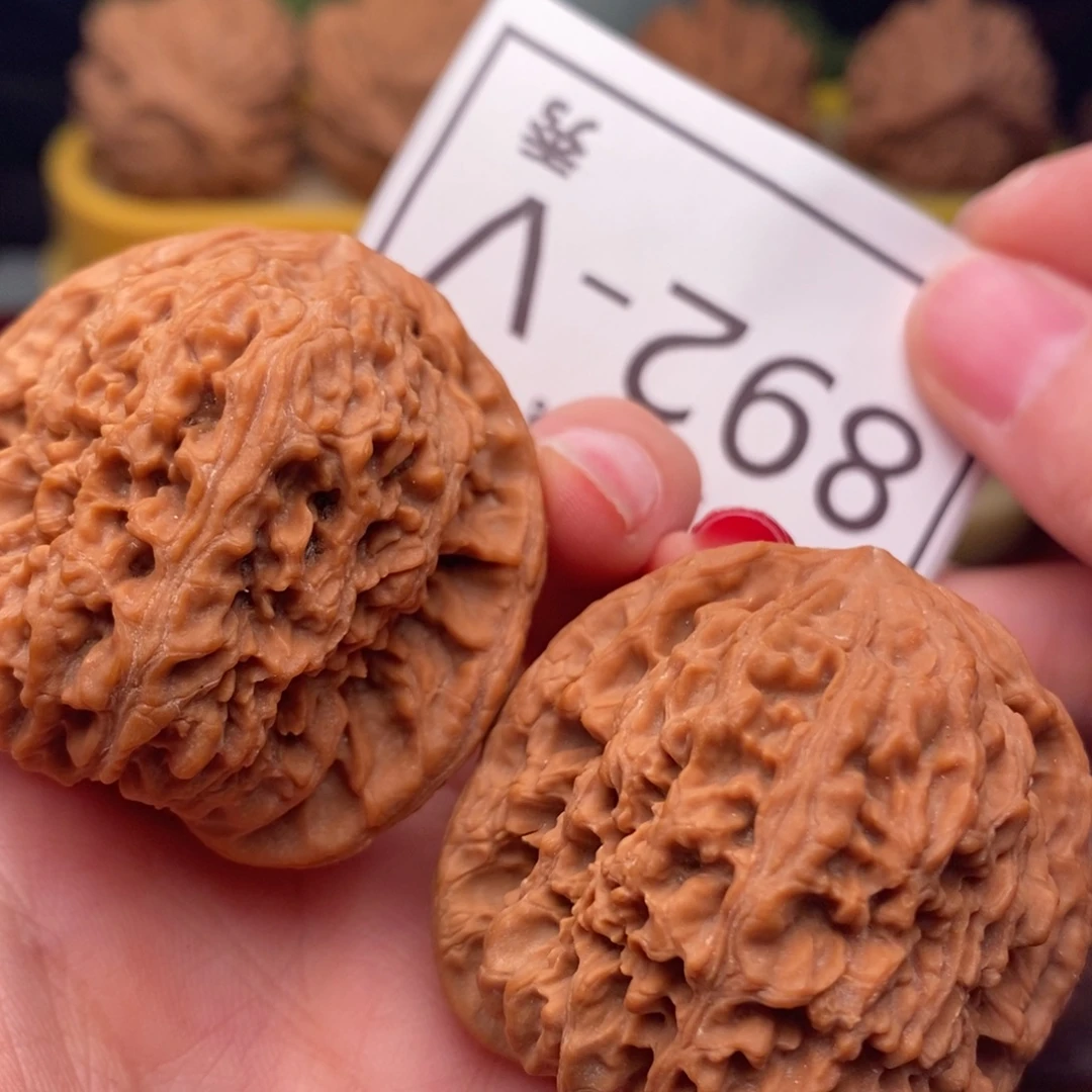 桃核把件南疆42……