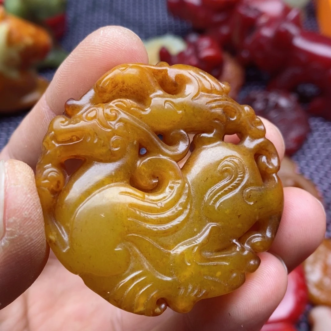 蛇纹石玉颈饰未镶嵌