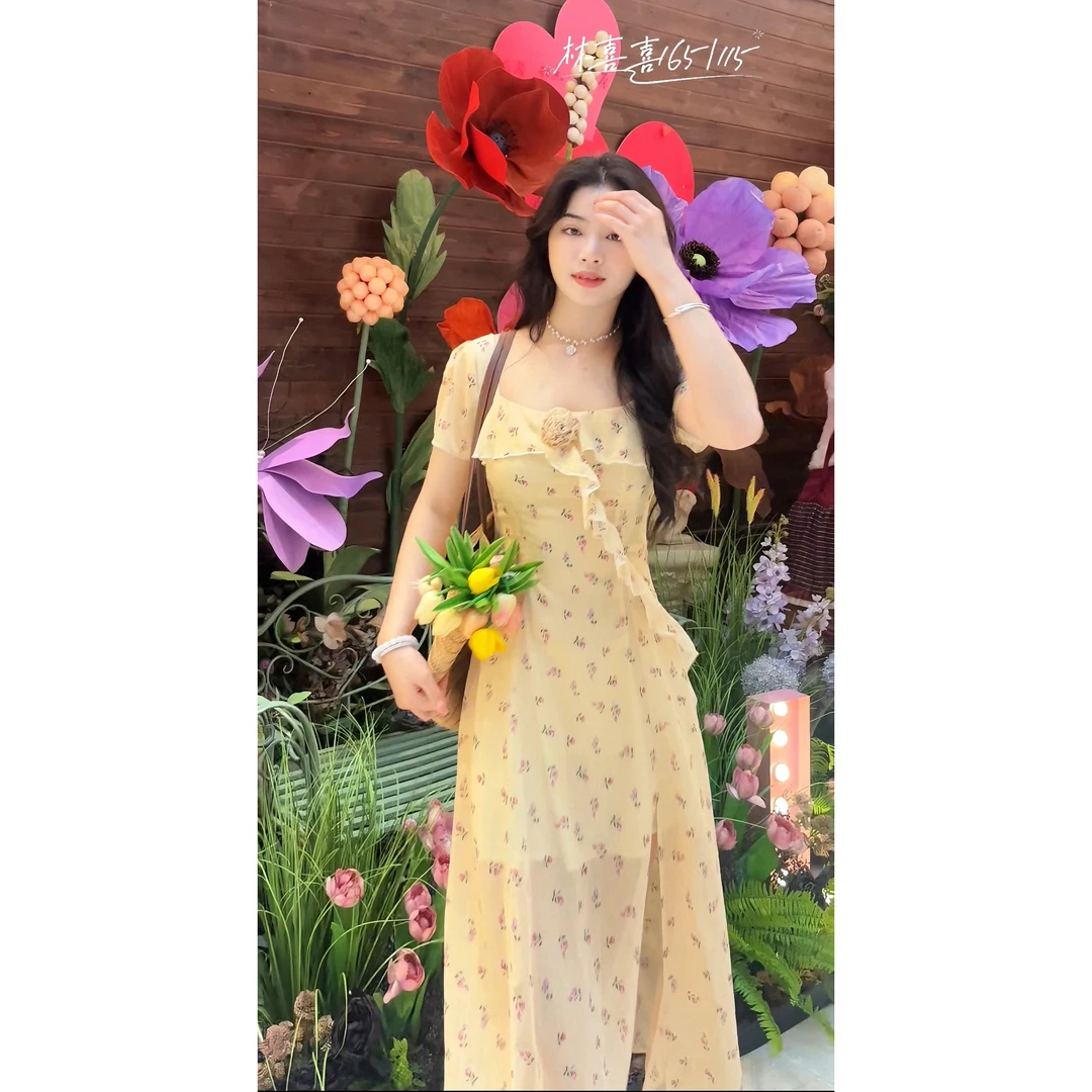 甜心可可 黄色碎花设计感连衣裙法式复古夏季中长款连衣裙