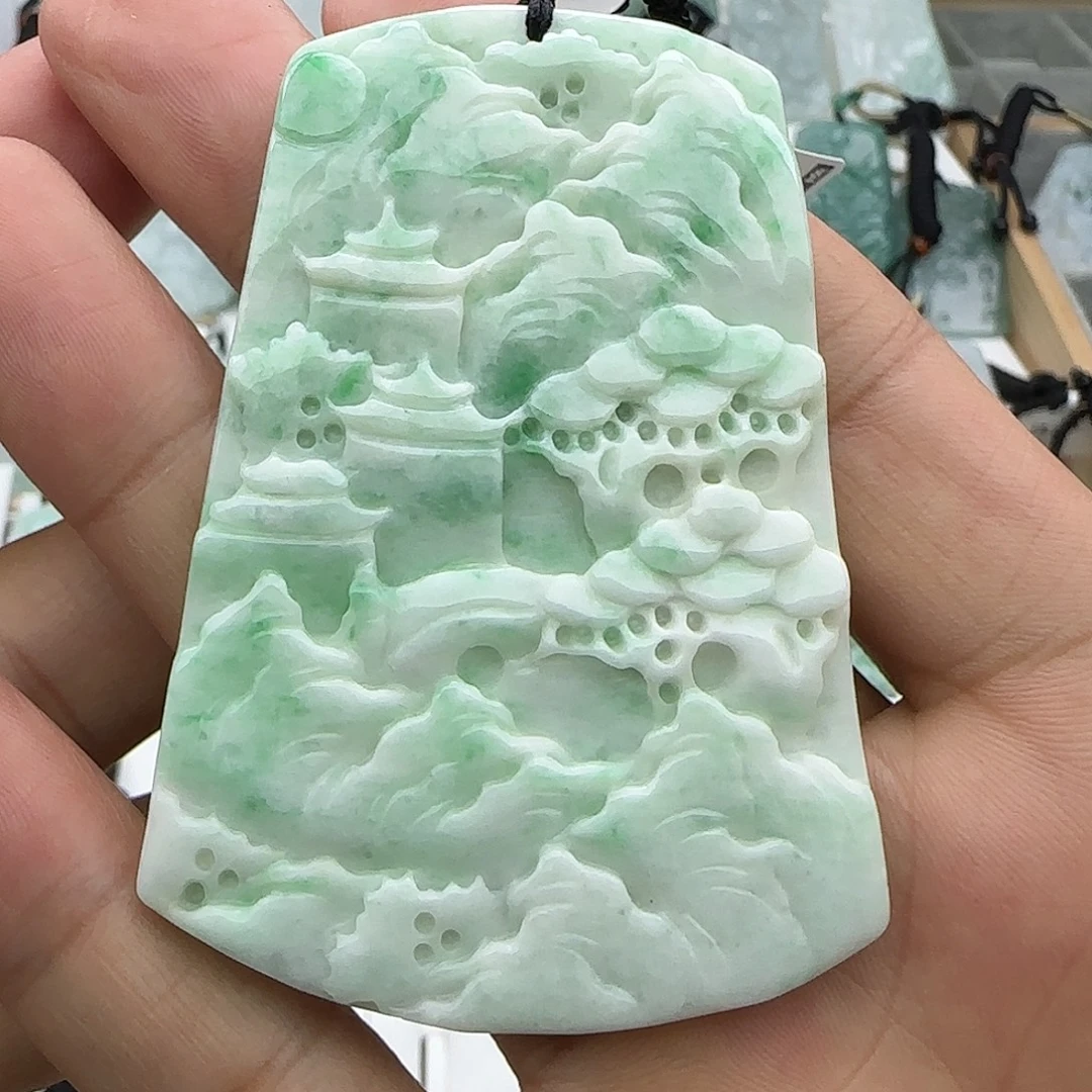 翡翠未镶嵌颈饰翡翠