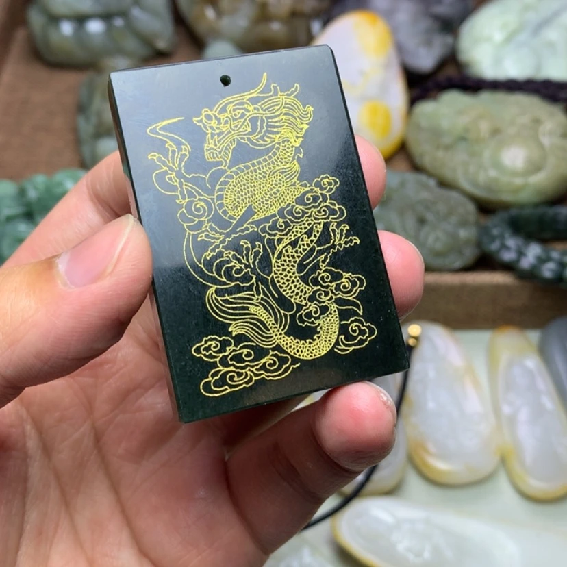 【闪购商品】颈饰未镶嵌和田玉