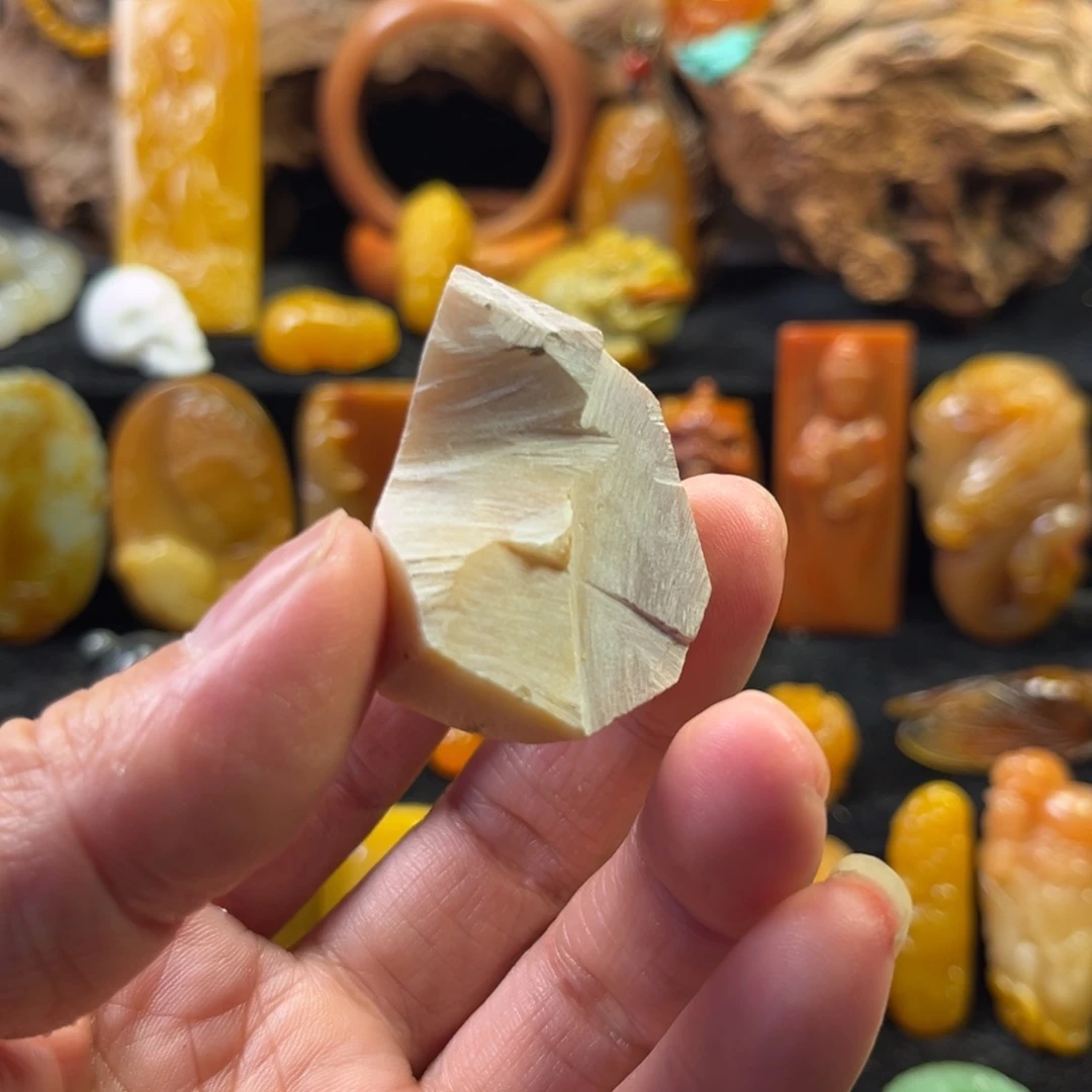 石英质玉原石未镶嵌过****西