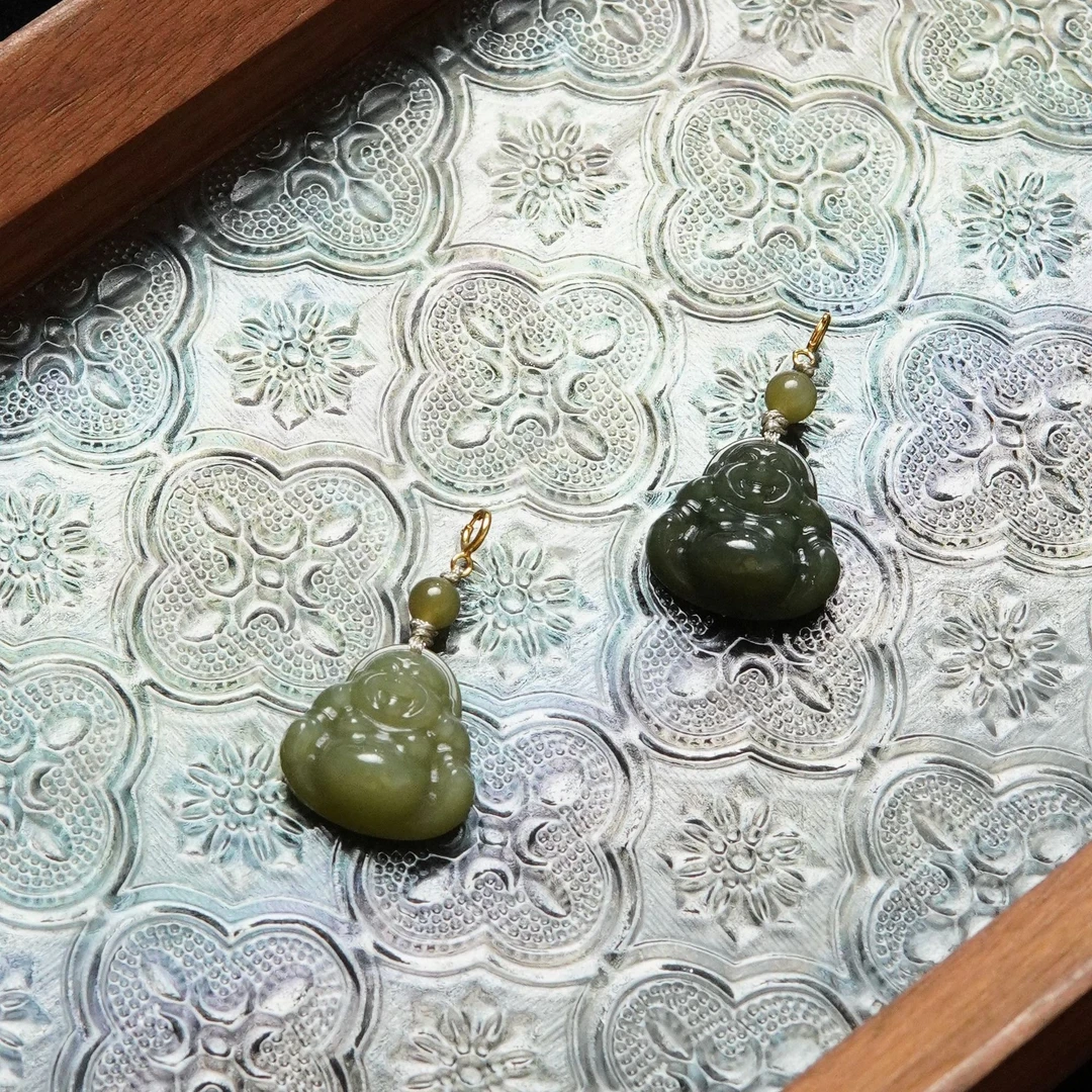 天然和田玉弥勒佛20*20*10mm吊坠