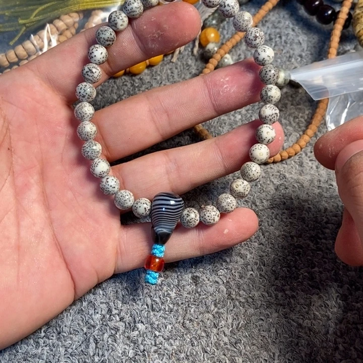 文玩核桃把件至尚孤品小小核桃