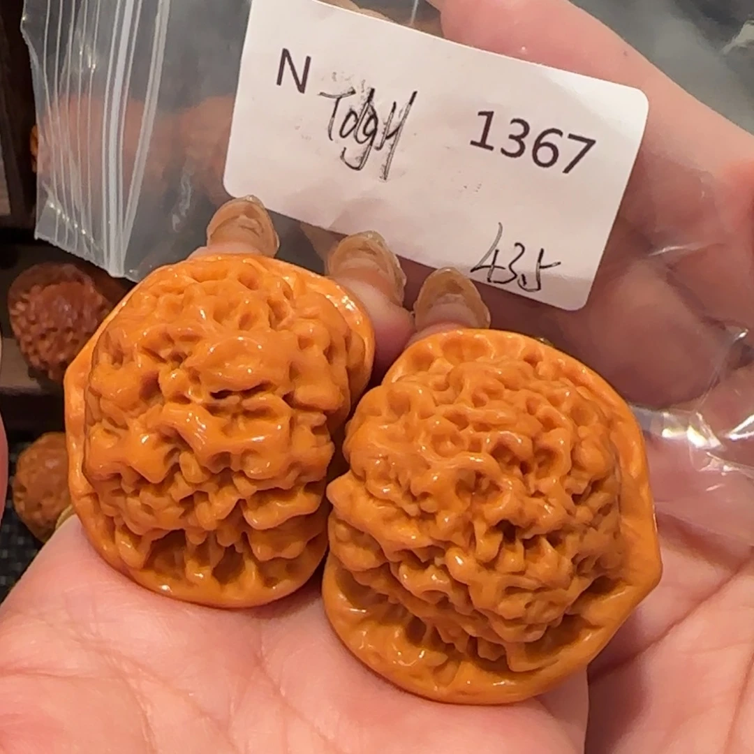 桃核吊坠手****8官帽43精品