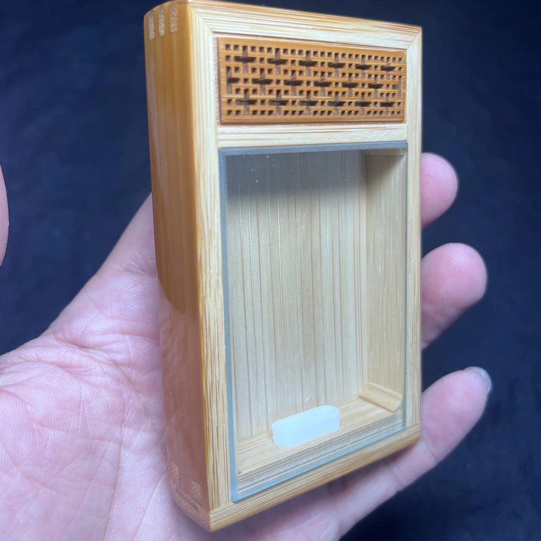 天然樱木牛骨搭配老竹制作的金钟竹林盒音响