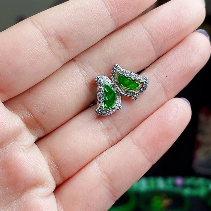 翡翠银S925镶嵌颈饰多样性