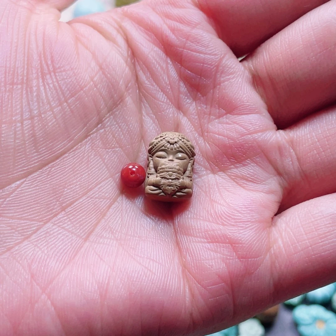 ****南红玛瑙配饰未镶嵌