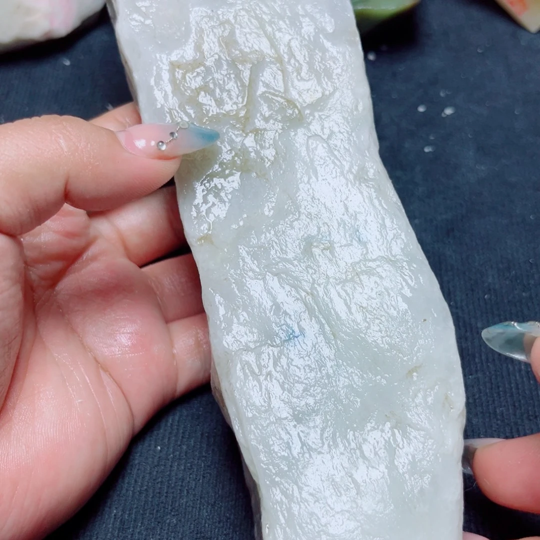 未镶嵌和田玉珠宝奇石