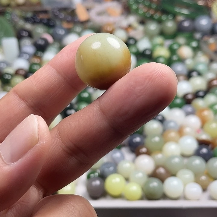 未镶嵌手链和田玉安*?