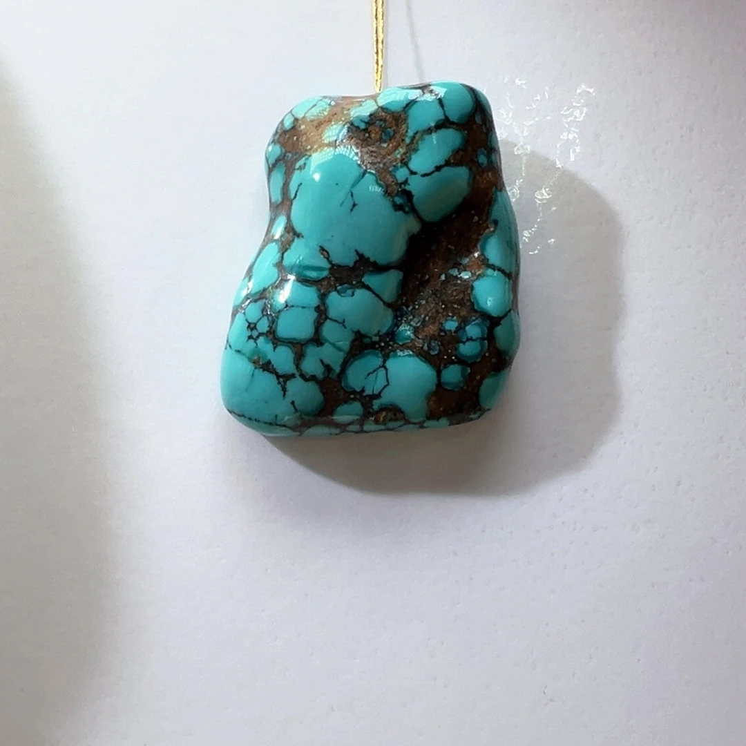 绿松石未镶嵌挂件