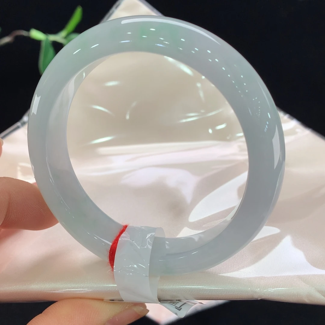 翡翠未镶嵌手镯0228