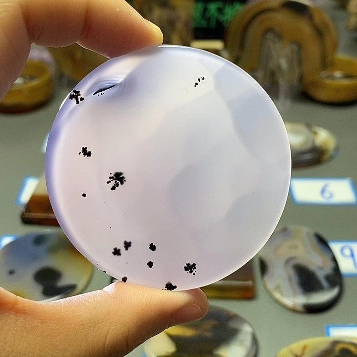 玛瑙/玉髓未镶嵌珠宝半成品8