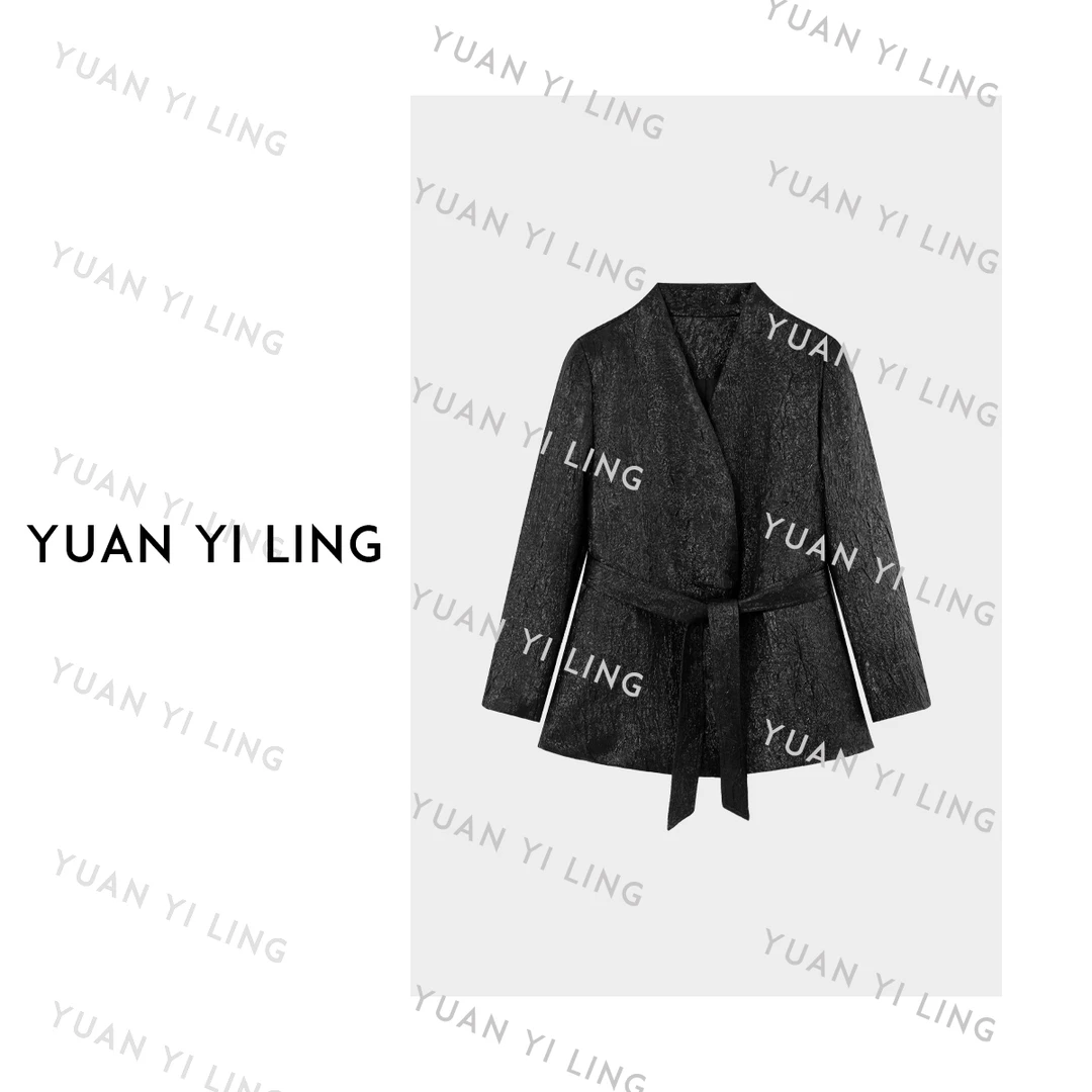 袁艺灵【简奢氛围】鹅绒金属丝V领重工轻奢时尚外套