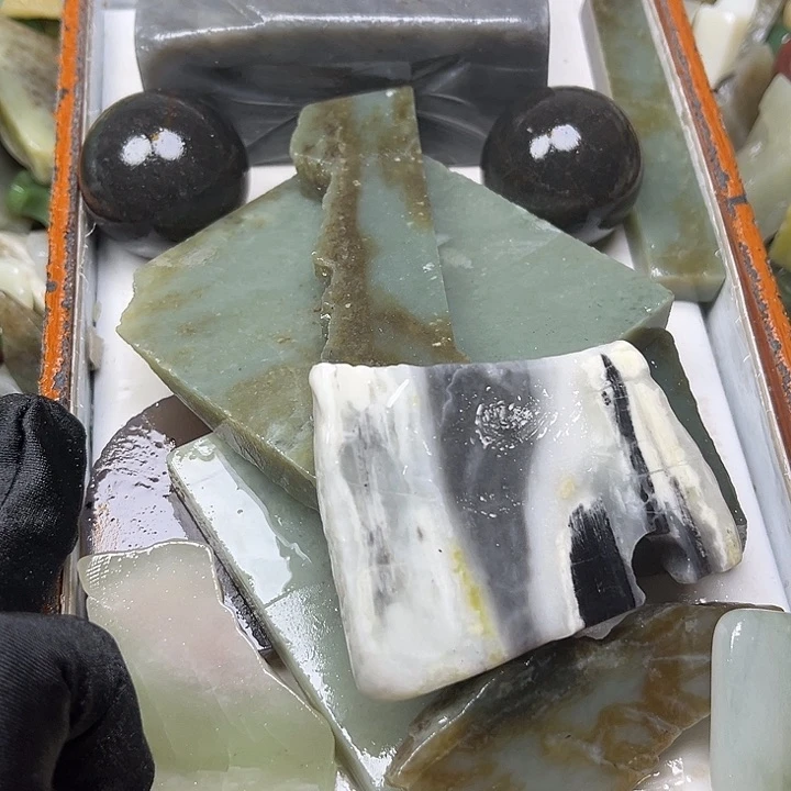 未镶嵌和田玉珠宝奇石嘟*