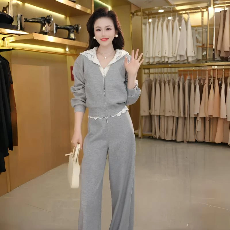 时尚休闲运动套装女士春秋新款假两件拼接蕾丝连帽卫衣洋气两件套