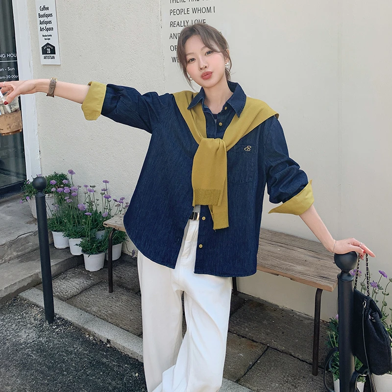 韩版洋气学院风时尚爆款牛仔衬衫女百搭春季休闲新款小香风衬衣