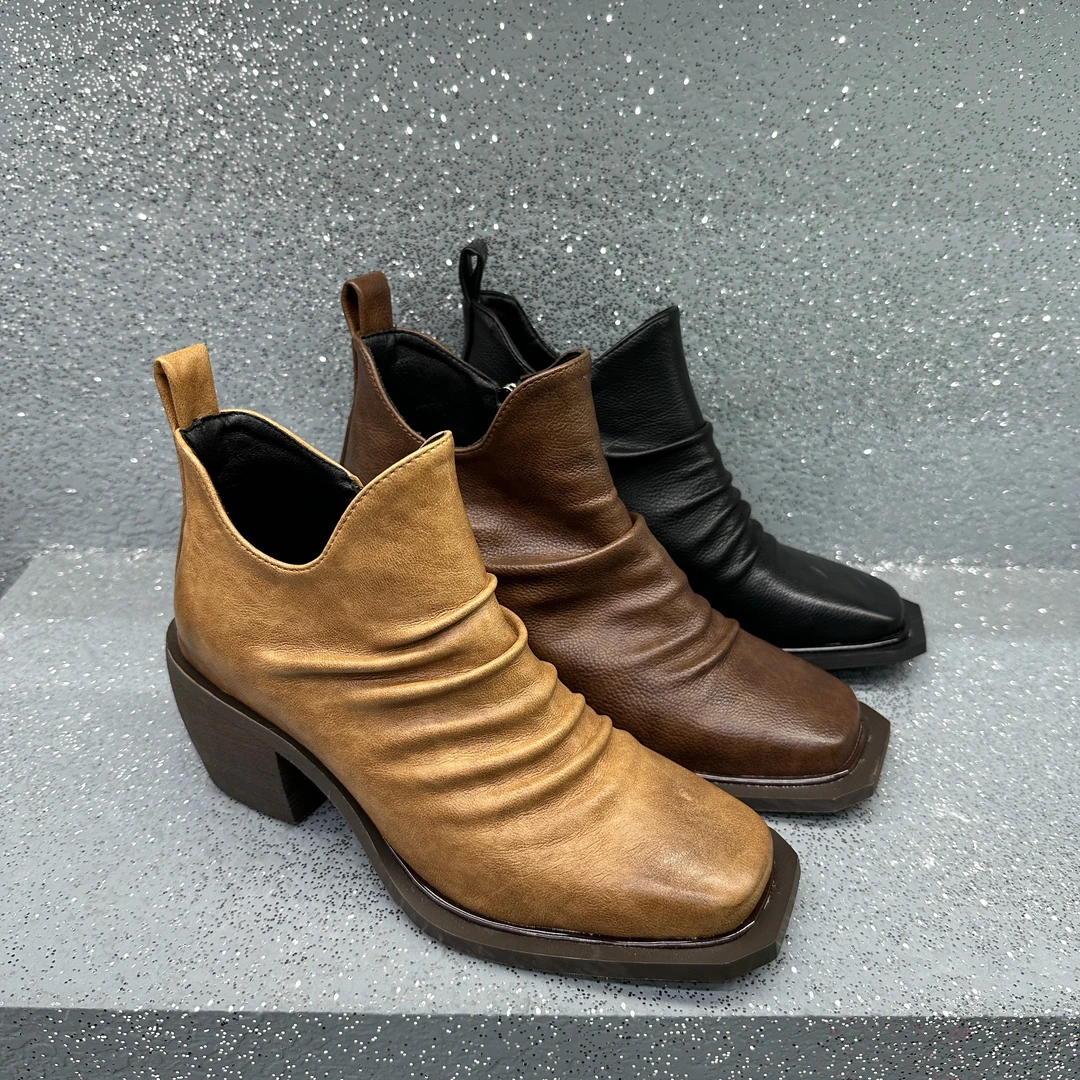 235-1法式高跟女短靴粗跟秋季圆头秋冬厚底时装单靴靴子休闲时尚