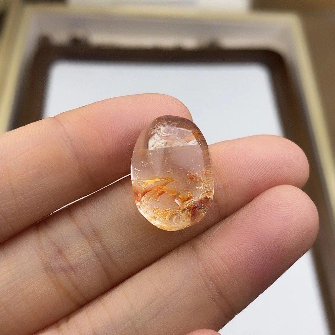 未镶嵌颈饰水晶V**子水晶