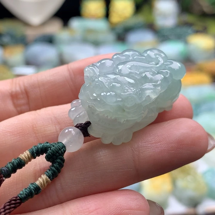 翡翠未镶嵌颈饰貔貅10