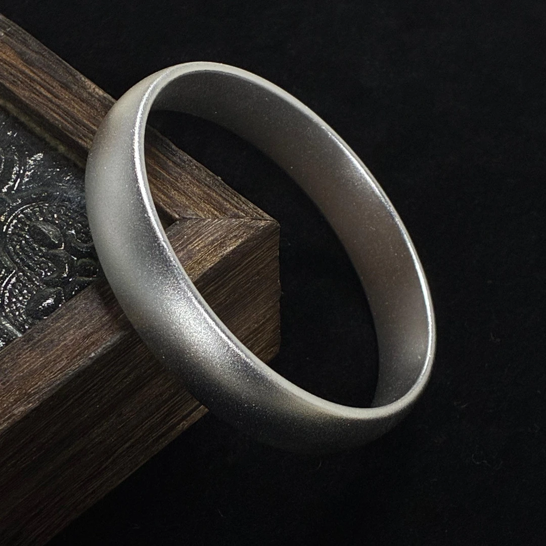 足银手镯 【抓紧处理】定制重工款气质风味年味生肖挂饰　E539