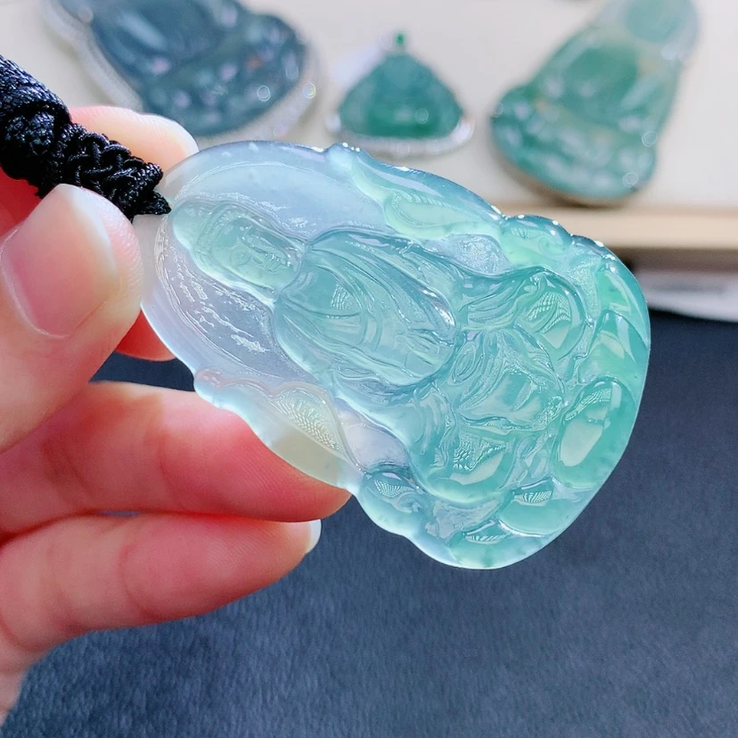 【闪购商品】翡翠颈饰未镶嵌翡翠