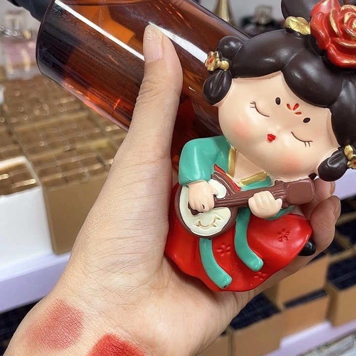 瓷片琥珀卸妆陶瓷娃娃