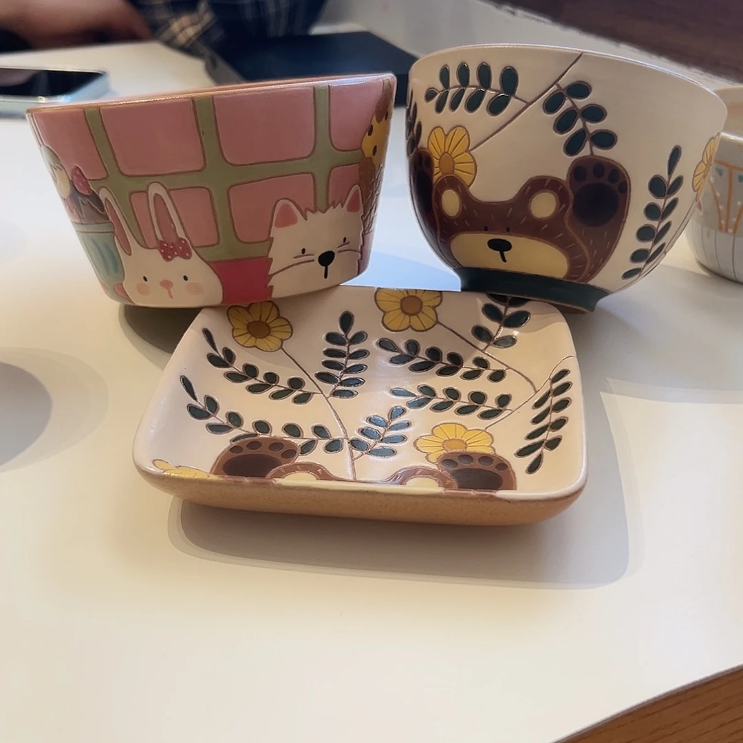 陶瓷艺术Y****?两个碗一个盘子