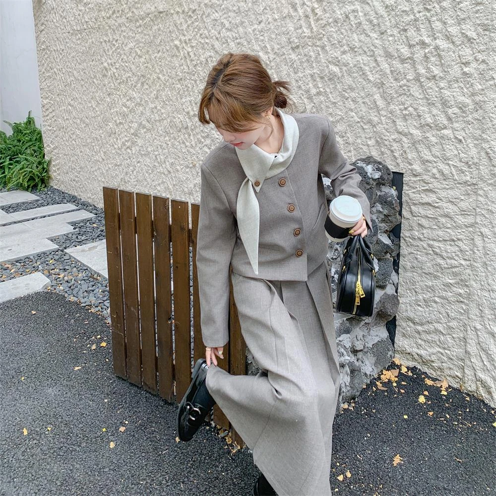 领结设计西装套装裙女春秋高级感大方得体一整套ootd穿搭流行爆款